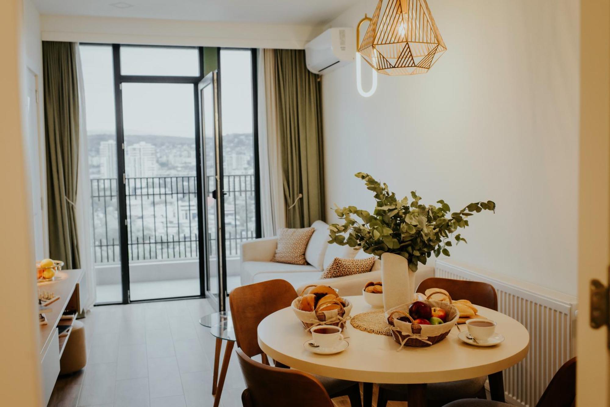 تبليسي Skyline Luxury Suites المظهر الخارجي الصورة