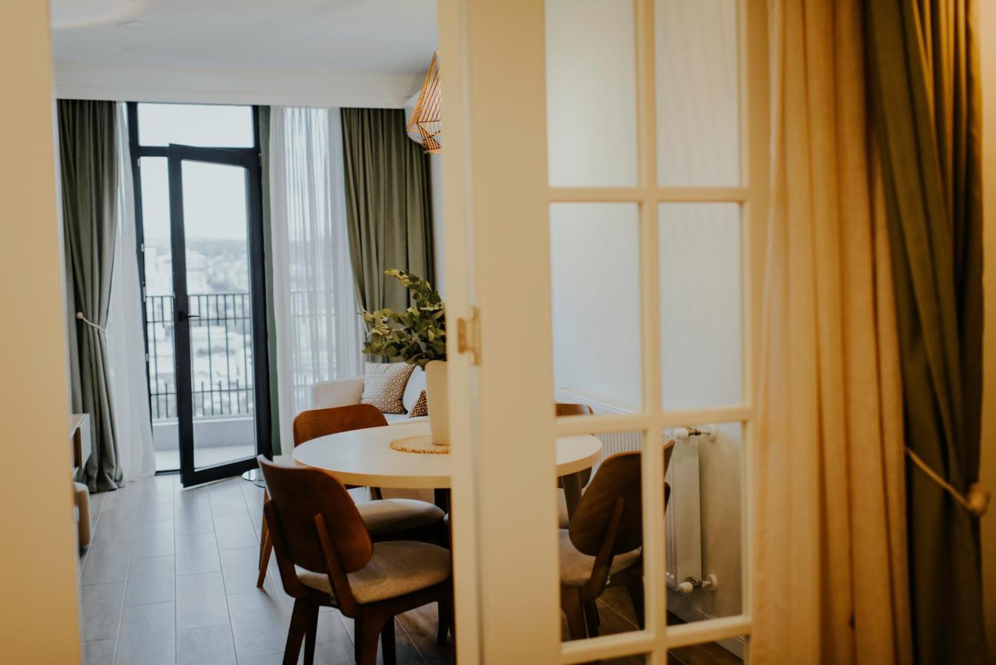تبليسي Skyline Luxury Suites المظهر الخارجي الصورة